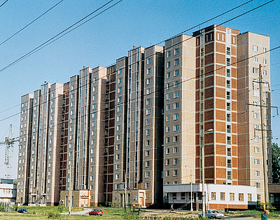 В жестких рамках.