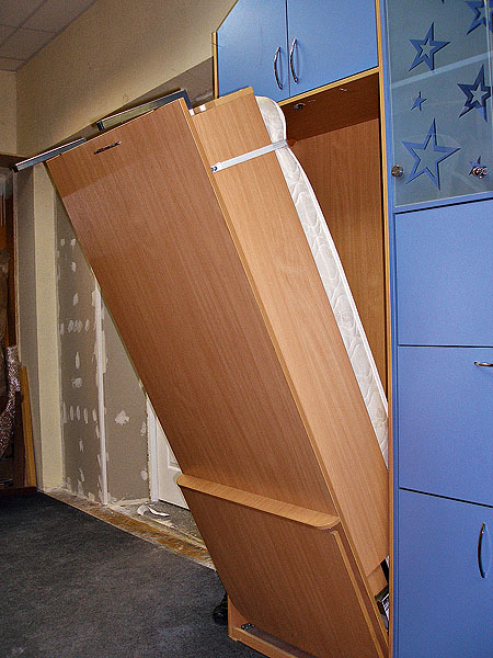 Прикинемся шкафом?