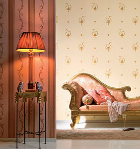 Внимание на стену!