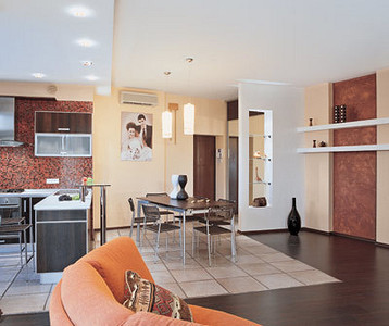 На фоне Африки- одесское семейство