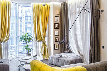 Близ Смольного собора