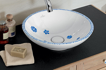 Презентация дизайнерских коллекций мебели для ванных комнат