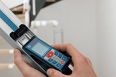 Для точных измерений: лазерный дальномер