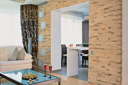 Пусть будет каменной стена