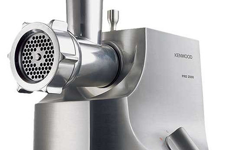 Железная леди: мясорубка Kenwood