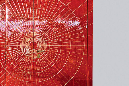 Искусство маскировки:  стальные входные двери