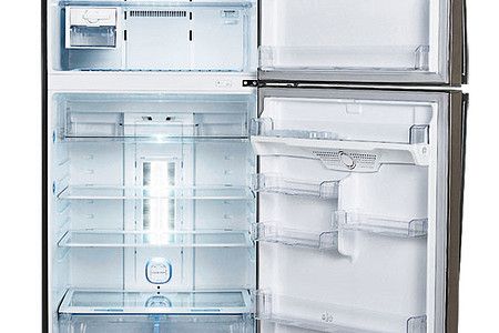 Стильная классика: двухкамерные холодильники