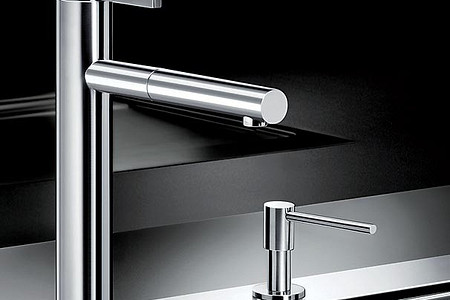 Кухонный квинтет: новые смесители