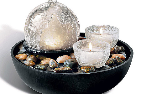 В мини-формате: декоративные водопады и камины