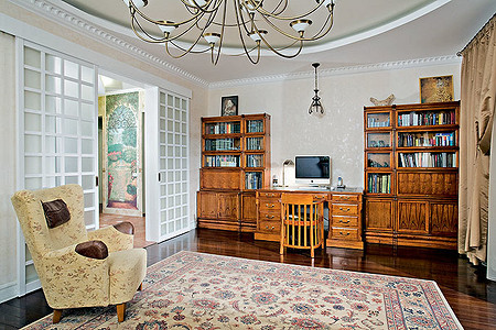 История в деталях