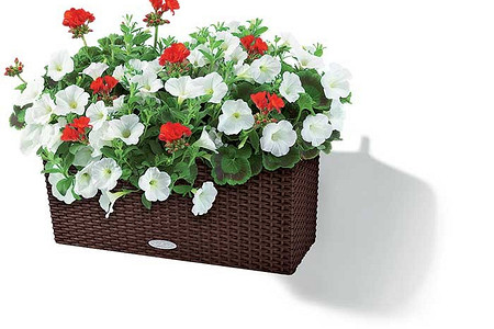 «Плетеные» горшки для балкона