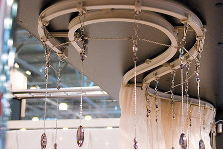 Необычный карниз