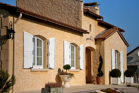 Как воссоздать камень: декоративное покрытие