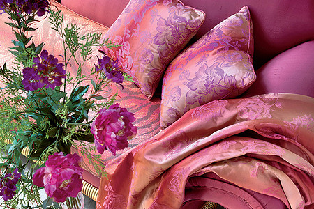 Широкая палитра: новые коллекции тканей