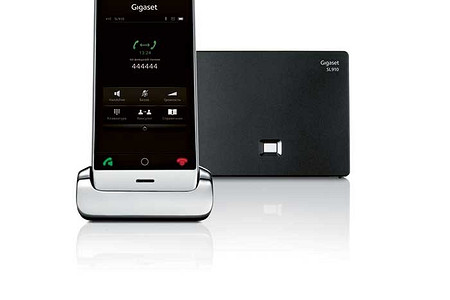 Сенсорный телефон