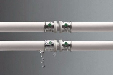 Прорыв трубы: почему происходит и как его избежать