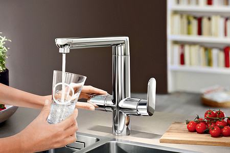 Возможности кухонных смесителей