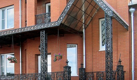 Строительство домов из киприча: какие ошибки могут оказаться фатальными