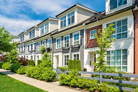 Особенности правового режима таунхаусов