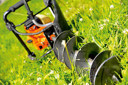 Какой мотобур выбрать: советы специалистов