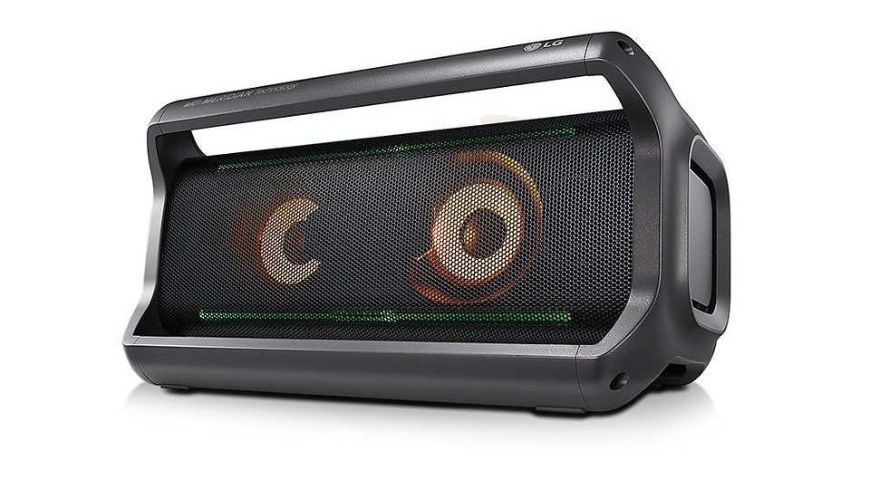 Портативная акустическая система LG XBOOM Go PK7 (11 999 руб.)
