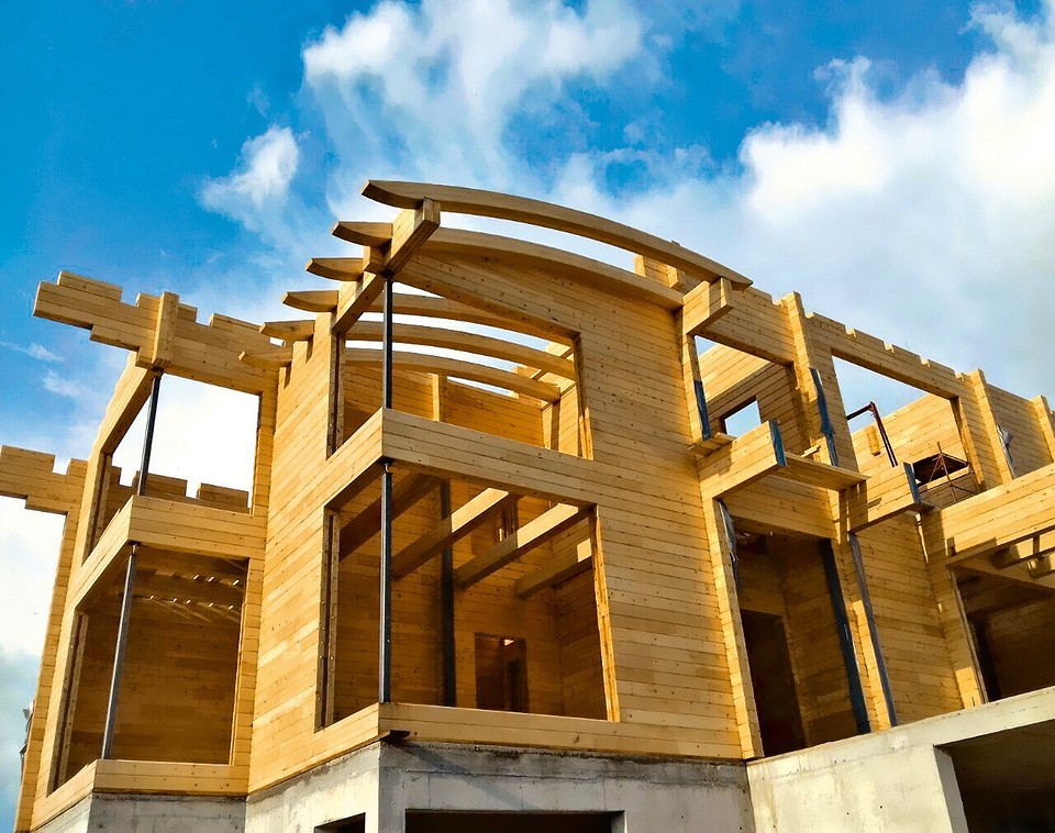 Ведущие компании могут изготовить гнуто-клеёные конструкции для радиусных  элементов  фасада или крыши  здания. При этом, чтобы выполнить современные требования к качеству строительства,...