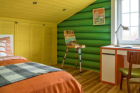 Креативный деревянный дом для творческой семьи