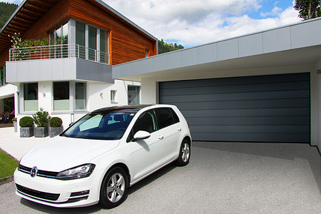 «Алютех» представила новые возможности оформления секционных ворот