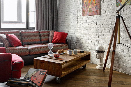 Молодёжный лофт с классическими элементами