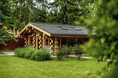 Как построить рубленый дом: все этапы от заказа до отделки