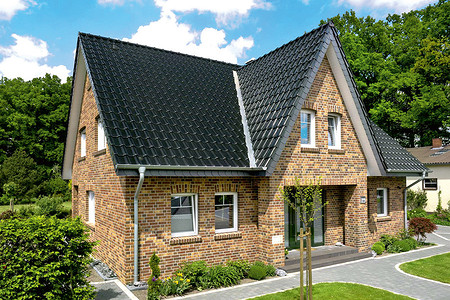 Облицовка фасада термопанелями: особенности материала и монтажа