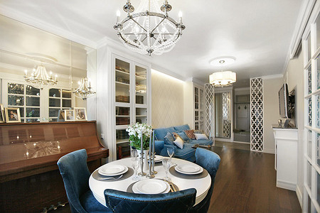 Трехкомнатная квартира для супругов в духе легкой современной классики