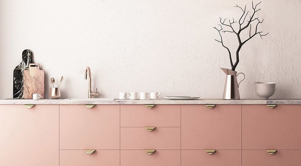 Долой белый и серый: 25+ потрясающих кухонь с цветными фасадами