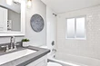 Окно между ванной и кухней в хрущевке: зачем оно нужно, как его убрать или интересно оформить