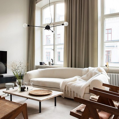 Дизайн комнаты с двумя окнами: лучшие решения для интерьера вашего дома