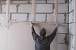 Как штукатурить стены своими руками: инструкция для новичков