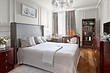 Дизайн спальни в классическом стиле: советы по оформлению и 60+  фото красивых решений