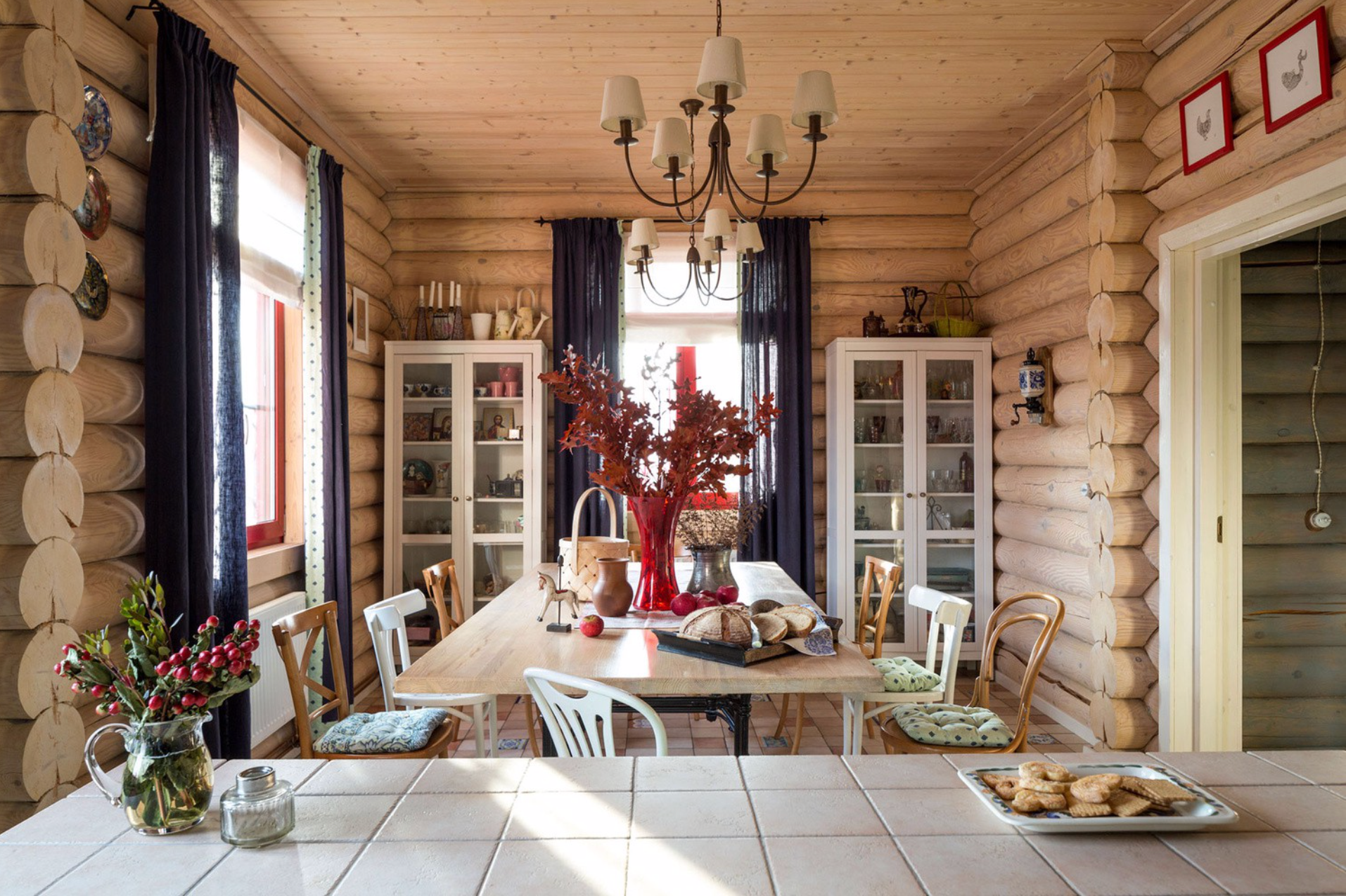 Как оформить интерьер кухни на даче: стилистические решения и 45+ фотоидей