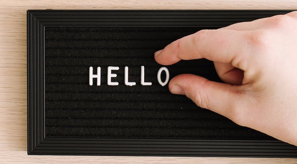 30 стильных интерьеров с леттер бордами и инструкция, как сделать аксессуар своими руками