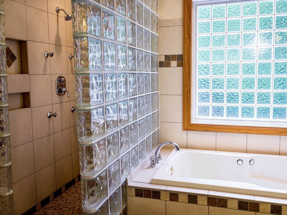 Ремонт в ванной комнате своими руками: от составления плана до установки сантехники