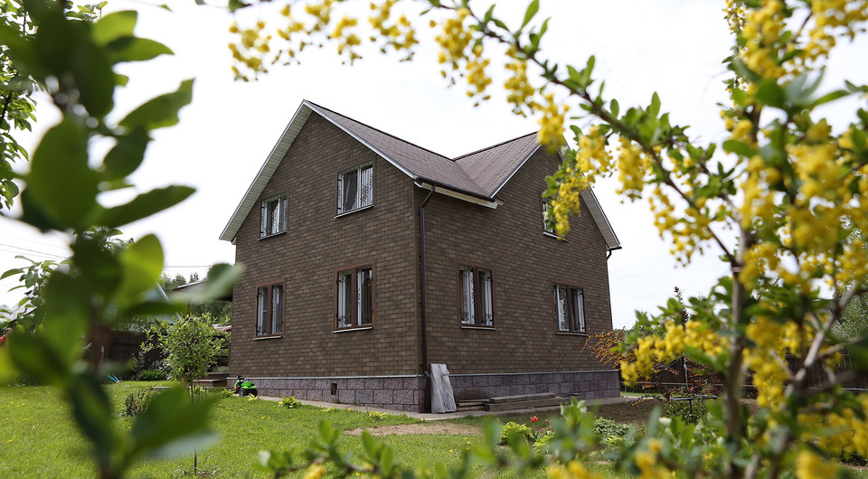 Фасадная плитка вместо сайдинга: ТЕХНОНИКОЛЬ обновила фасад дома участников программы «Стройплощадка» Фасадная плитка вместо сайдинга: ТЕХНОНИКОЛЬ обновила фасад дома участников программы «Стройплощадка»