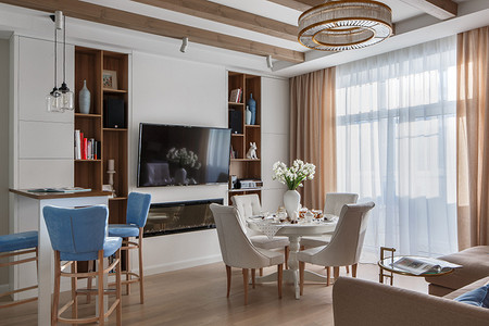 Американская классика и современный стиль в интерьере московской трёшки