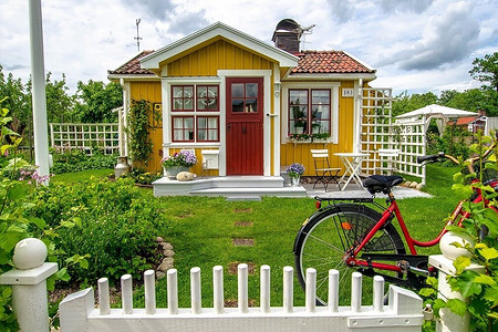 Ремонтируем дачу за лето своими руками: 6 шагов