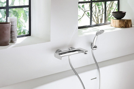 Как установить смеситель в ванной комнате своими руками