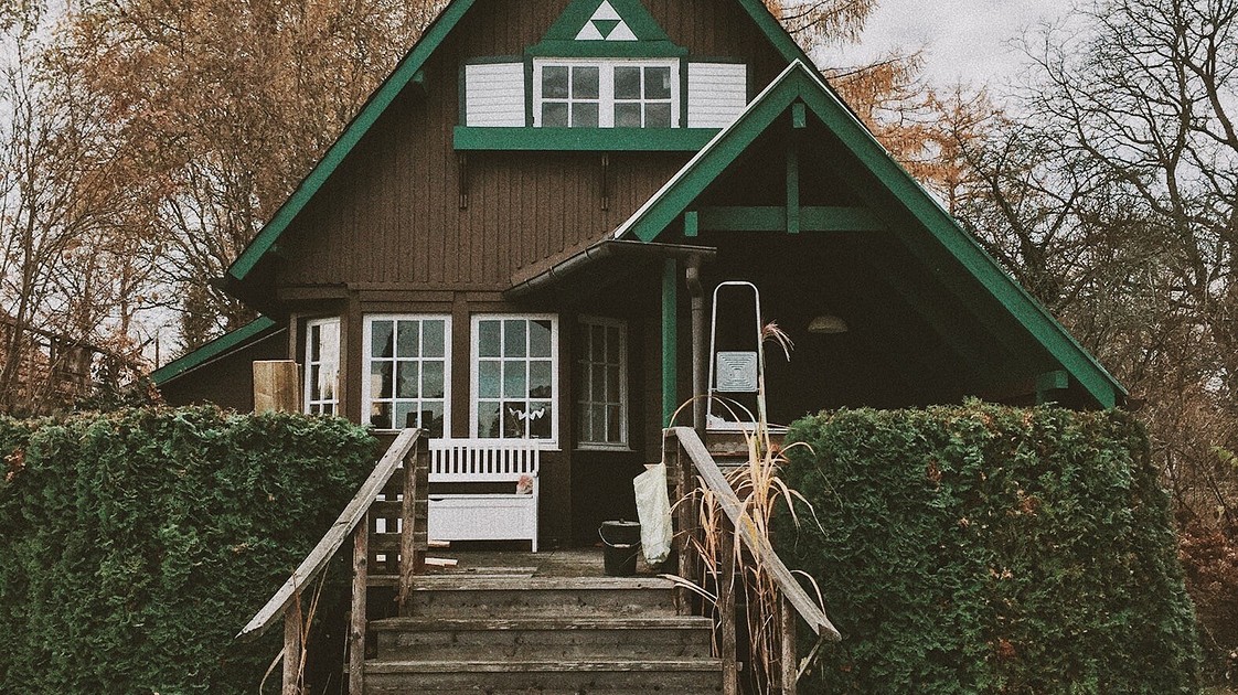 Как сделать деревянное крыльцо для частного дома своими руками: строительство дома в Финляндии.