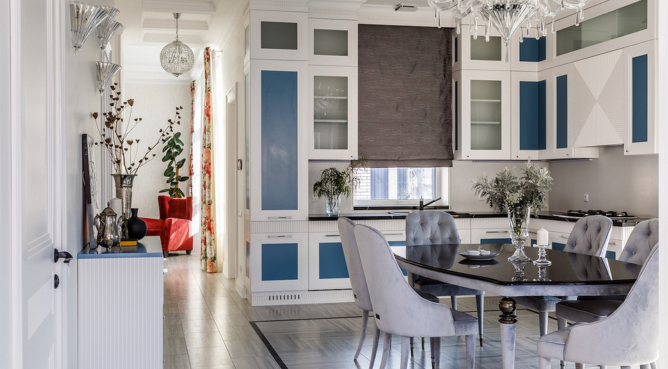 Просторный дом с роскошной отделкой для молодой семьи с ребенком и четырьмя кошками Просторный дом с роскошной отделкой для молодой семьи с ребенком и четырьмя кошками