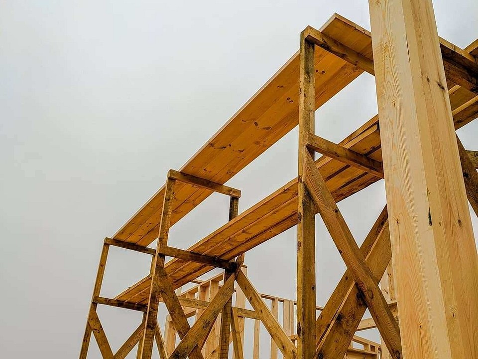 Параметры и характеристики деревянных и металлических конструкций