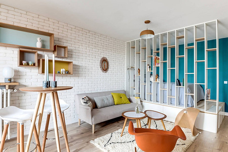 7 способов изолироваться в квартире-студии