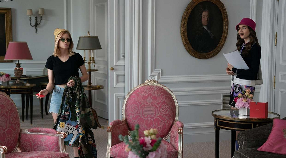 Интерьеры из 4-х нашумевших сериалов-2020 (и почему они привлекают внимание)