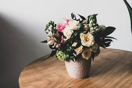 11 домашних растений, которые не стыдно подарить вместо букета